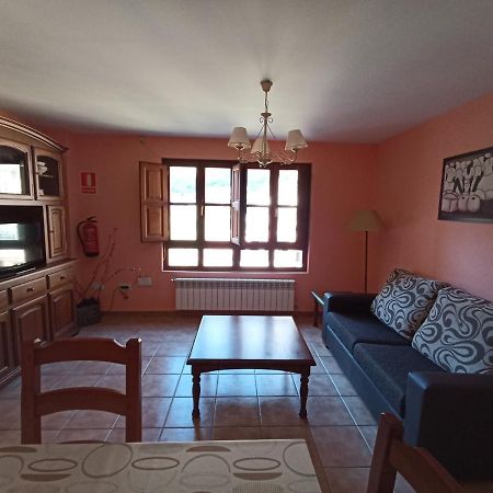 Casa Felisa Apartment Pola de Somiedo Ngoại thất bức ảnh