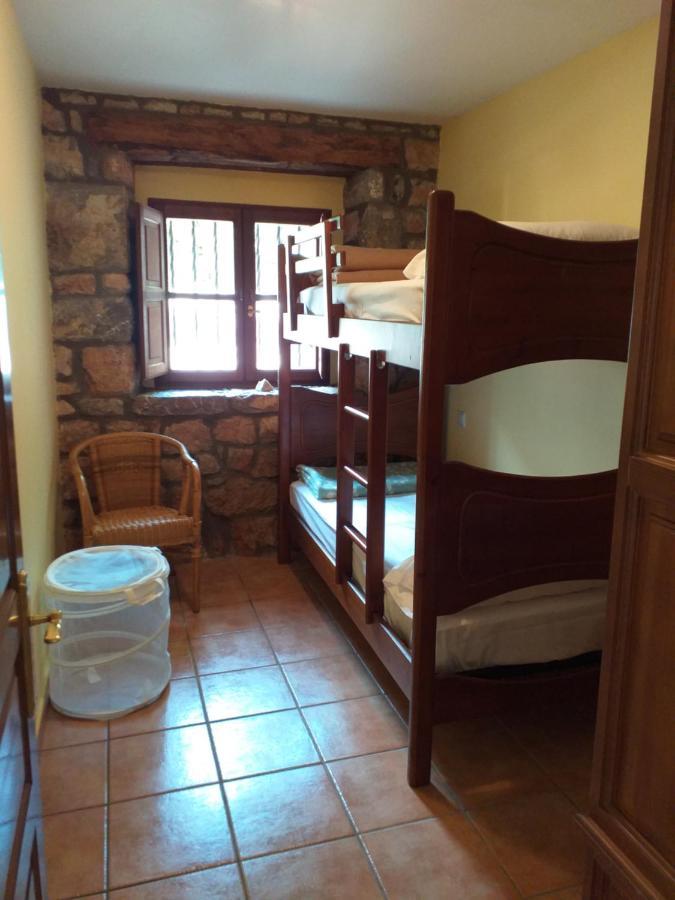 Casa Felisa Apartment Pola de Somiedo Ngoại thất bức ảnh