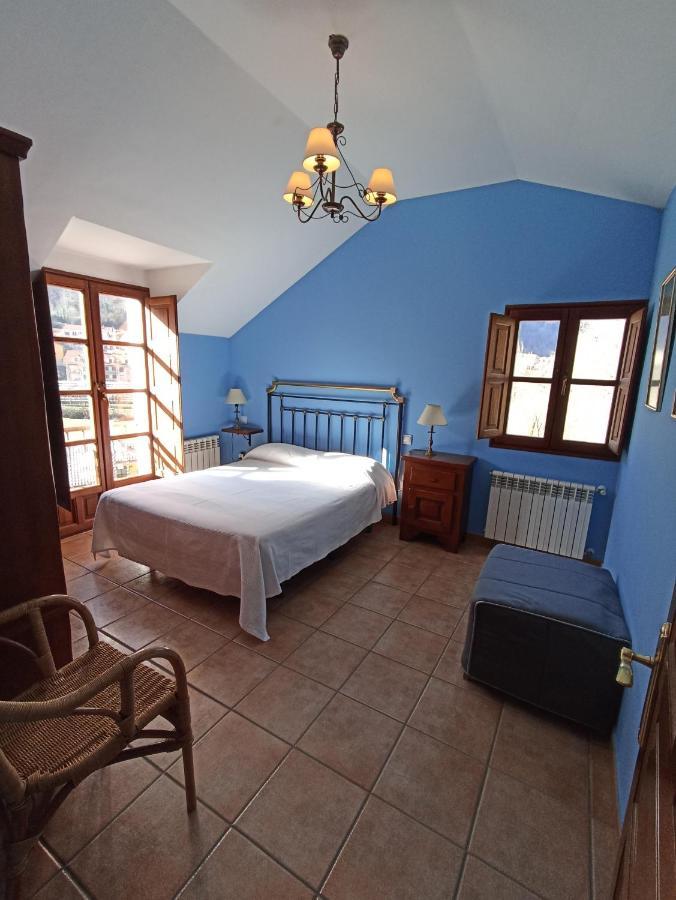 Casa Felisa Apartment Pola de Somiedo Ngoại thất bức ảnh